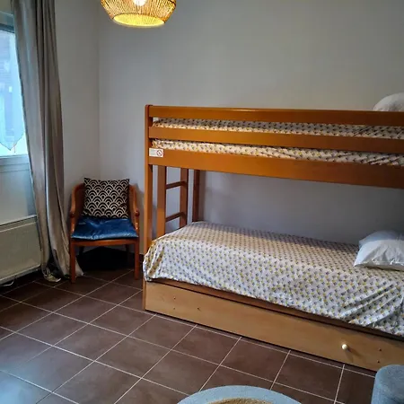 Maison Avec Jardin, Calme Et Ensoleillee A 2 Minutes Du Centre-ville Holiday home *