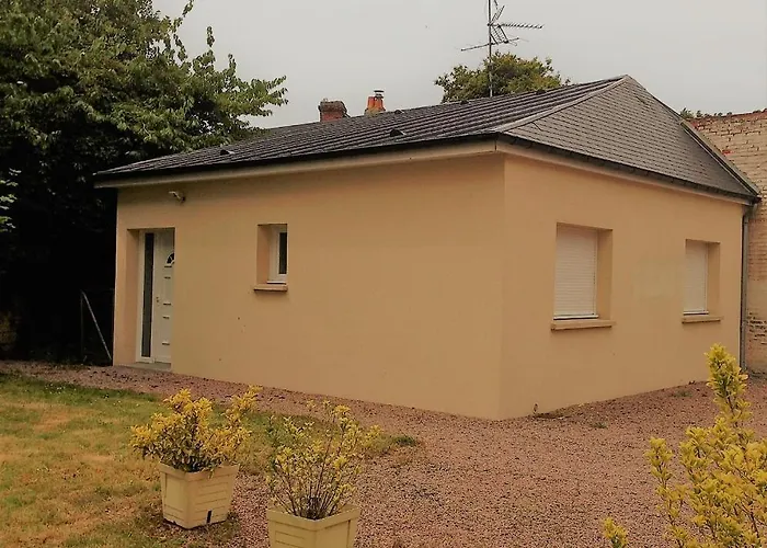 Holiday home Maison Avec Jardin, Calme Et Ensoleillee A 2 Minutes Du Centre-ville Cabourg