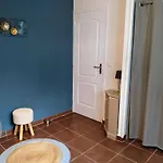 Maison Avec Jardin, Calme Et Ensoleillee A 2 Minutes Du Centre-ville